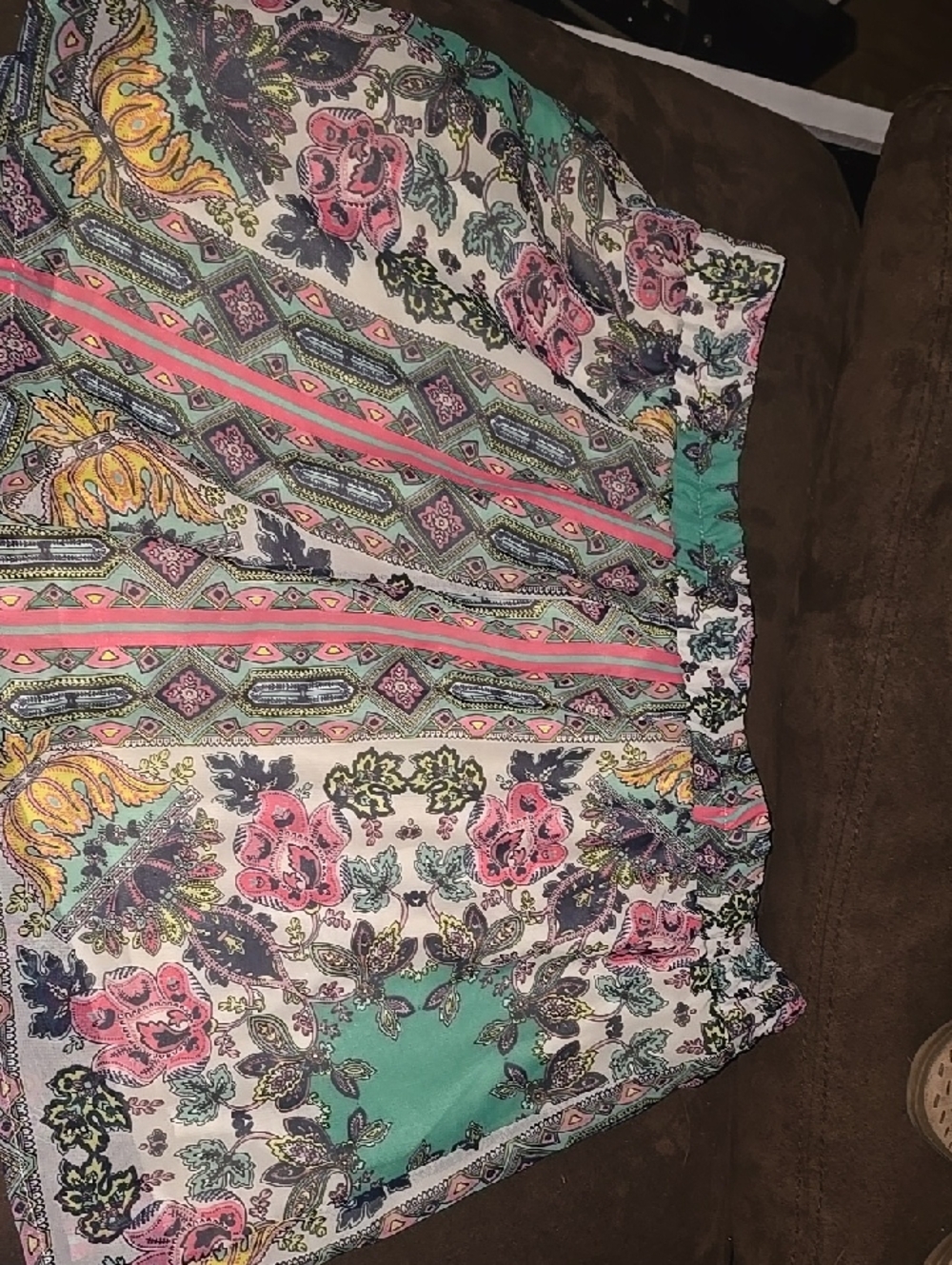 Women's Floral Paisley Pull-On Bermuda Shorts - Pink & Teal